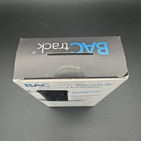 BACtrack Scout Professional Breathalyzer Alcohol Tester - New - Picture 4 of 4